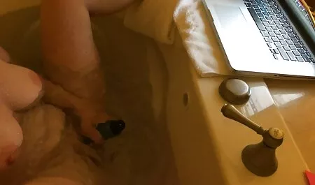 Nóng bôi trơn clip sex nhat ban khong che nhớt trên dương vật