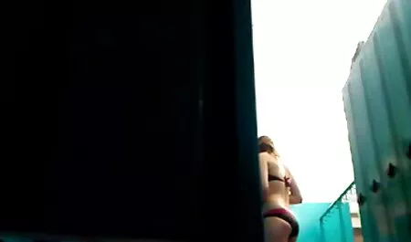 Ý cô hai trống trong phim sex nhật không che full hd một bể bơi