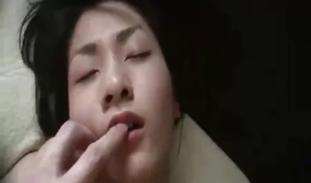 Hai người đàn ông trẻ con dê ngay trong xe buýt, sex hoc sinh nhat ban khong che taxi.