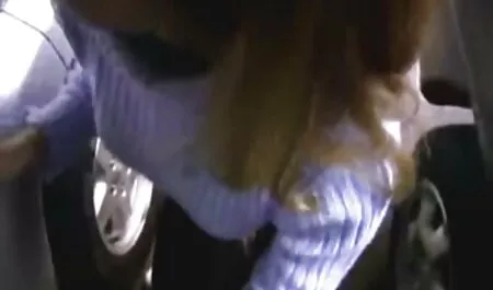 Mô hình khiêu dâm là một sinh nhật không che viên,