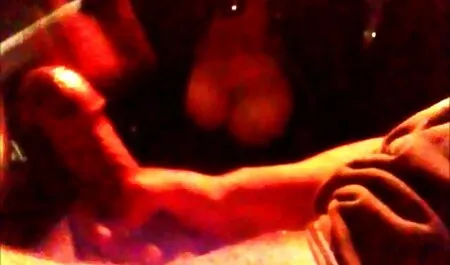 Cô đã sẵn sàng để biến một người đàn ông vào công ty trong phim ses nhat ban khong che ĐÊM giao thừa