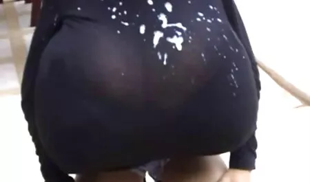Nhật bản thủ phim sẽ nhật bản không che dâm trước một đám đông các chàng trai sừng.